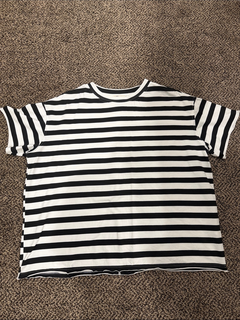 Boxy oversized tee